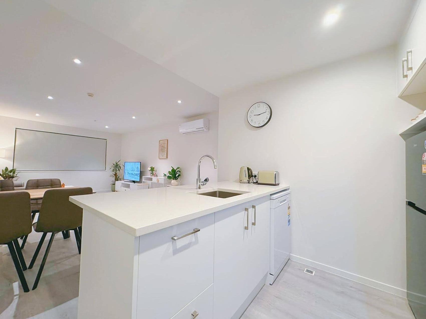 Modern 2Br Central Petone Gem ロワー・ハット エクステリア 写真